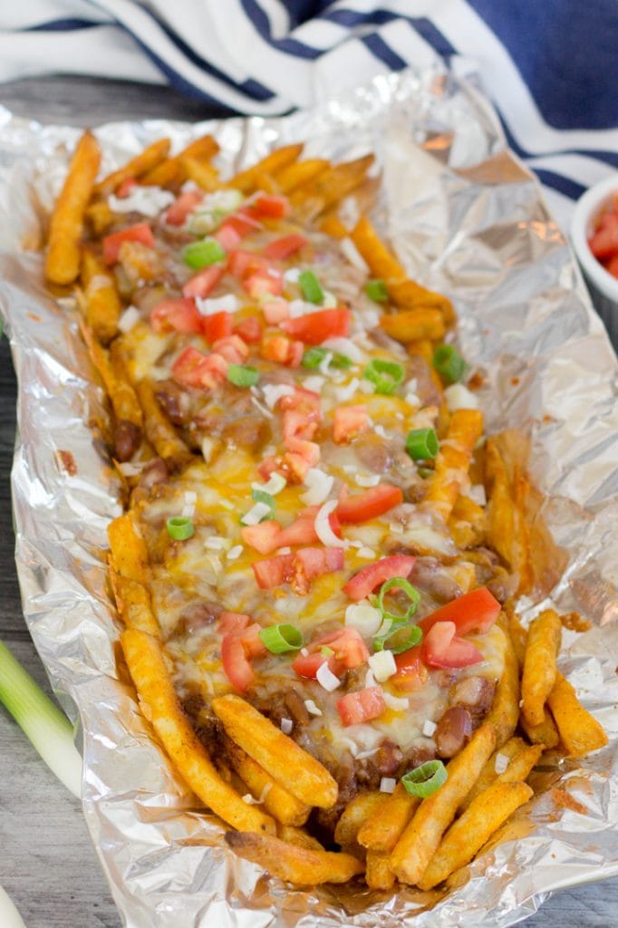Easy Baked or Grilled Tin Foil Chili Cheese Fries - Devour Dinner